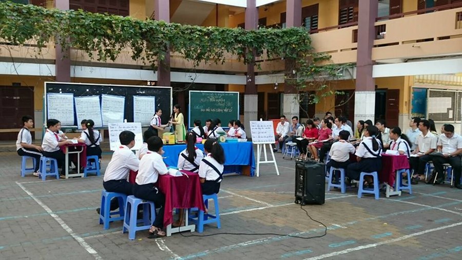 Tiết học trải nghiệm môn Vật lý tại trường THCS Bình Đông